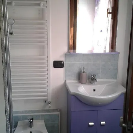 Bilocale Con Terrazzo Maggiore Appartement Cossogno