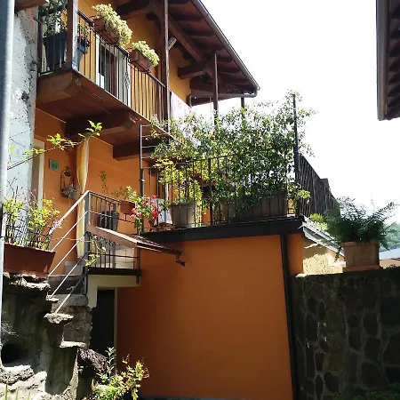 Bilocale Con Terrazzo Maggiore Apartment