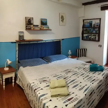 Bilocale Con Terrazzo Maggiore Appartement