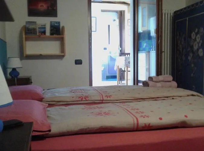 Daire Bilocale Con Terrazzo Maggiore *