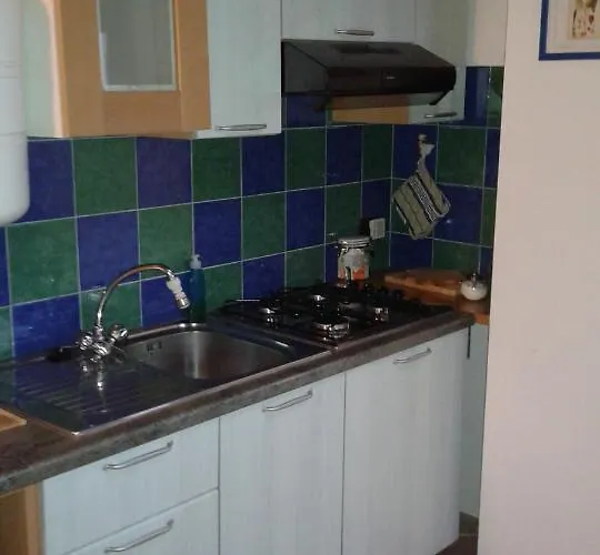 Bilocale Con Terrazzo Maggiore