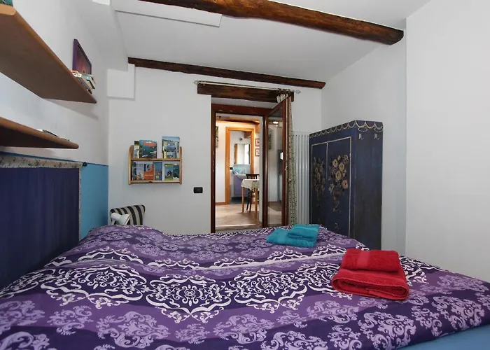 Daire Bilocale Con Terrazzo Maggiore